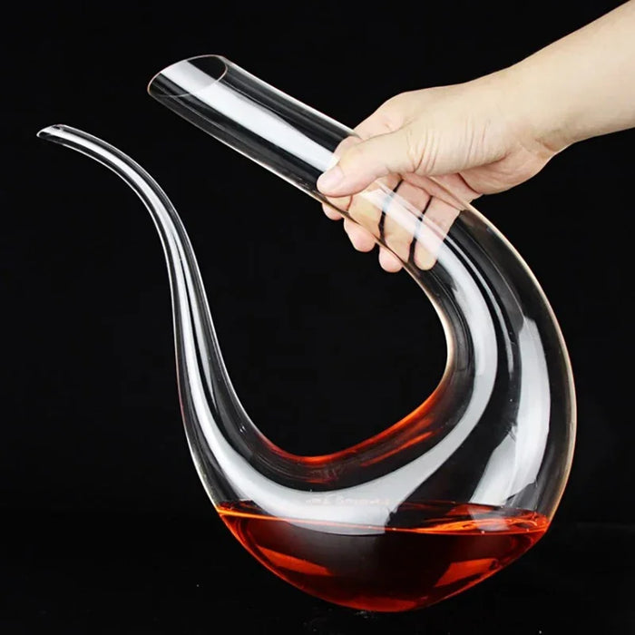 Handcrafted U-Shaped Crystal Wine Decanter – 1500ml